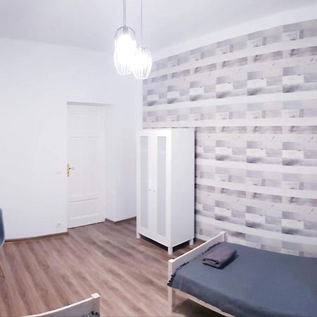 Guest Room Rowna Kielce Buitenkant foto