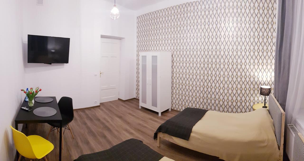 Guest Room Rowna Kielce Buitenkant foto