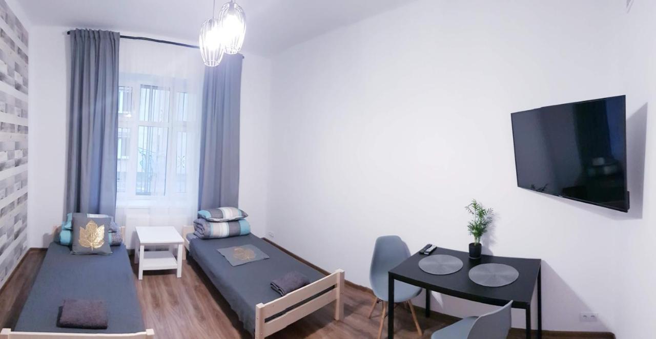 Guest Room Rowna Kielce Buitenkant foto